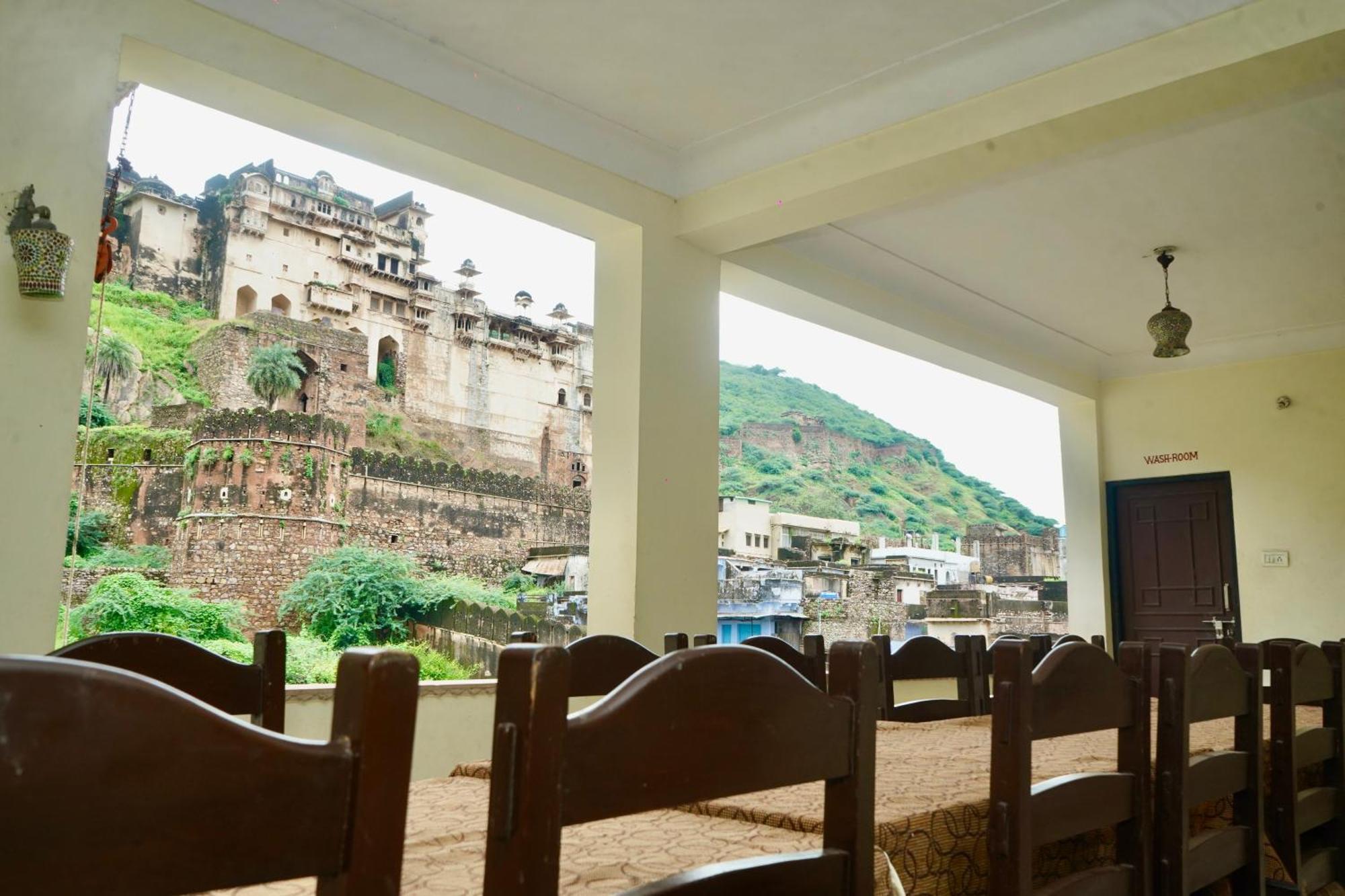 Hotel Haveli Katkoun Būndi Exterior foto